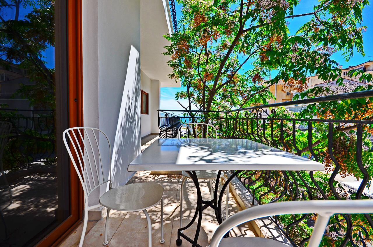 Palma City Hotel Саранде Екстериор снимка